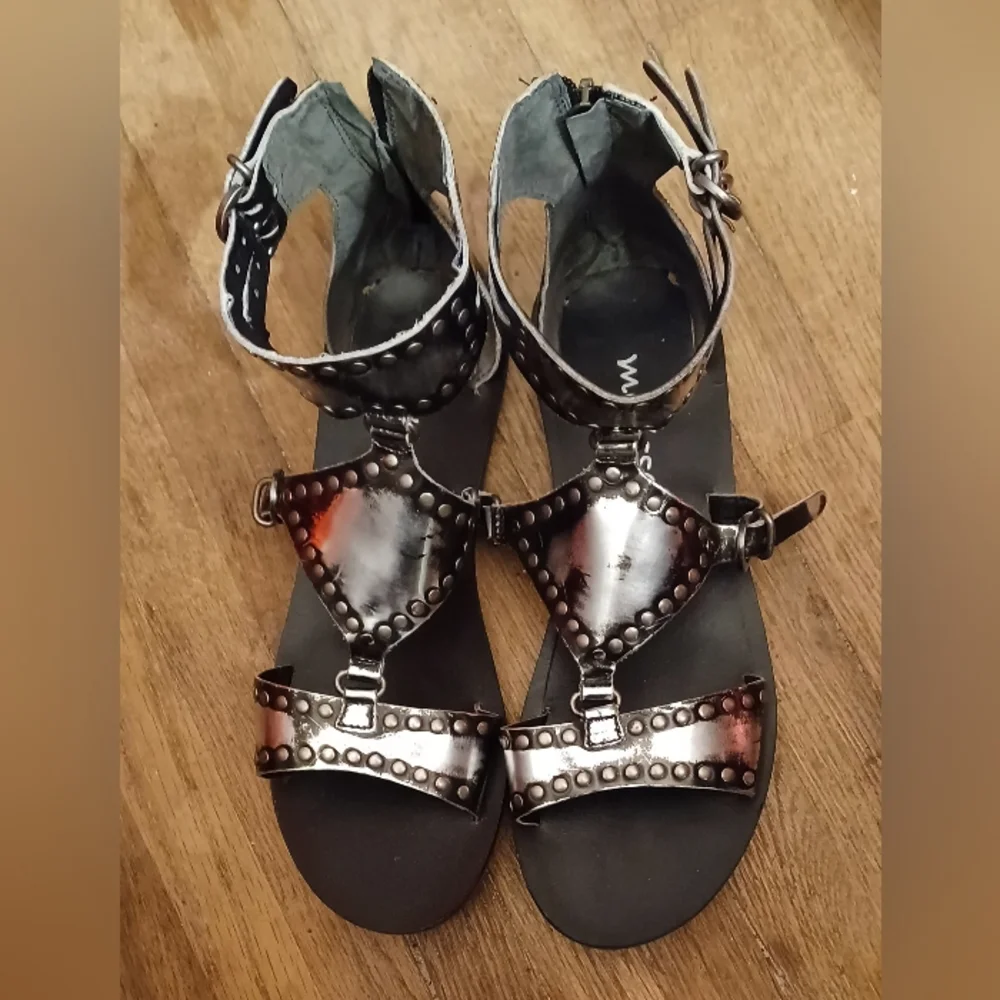 Matisse Gldiator Sandal